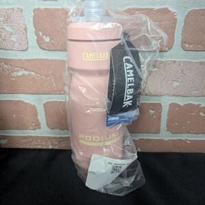 CamelBak Podium Bottle in Soft Pink